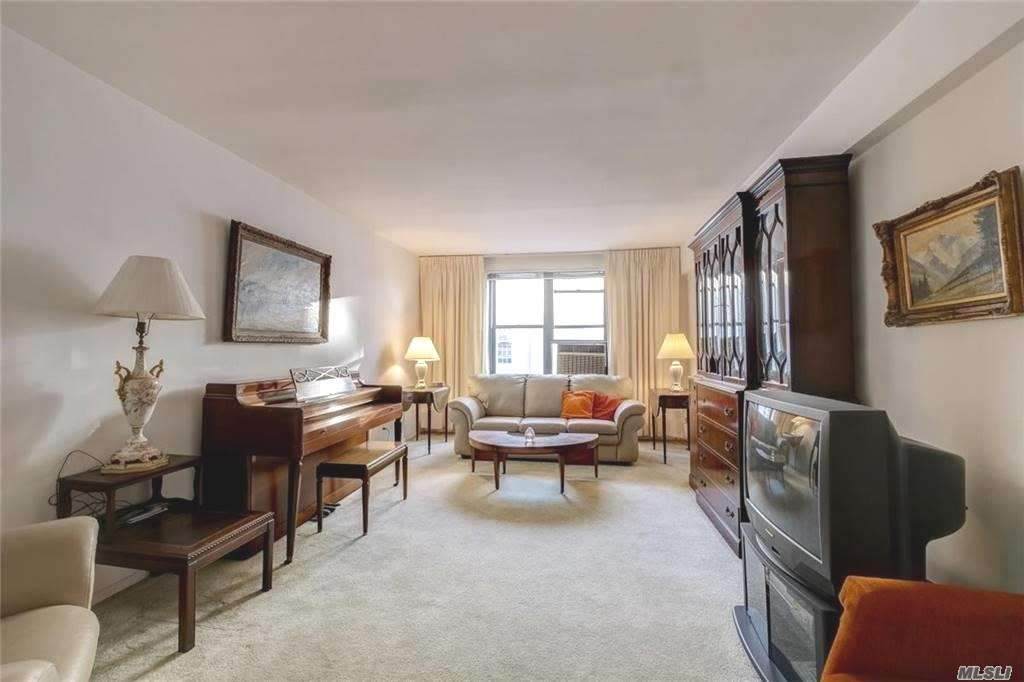 32-20 89th Street - Photo 1