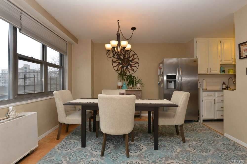 61-20 Grand Central Parkway - Photo 1