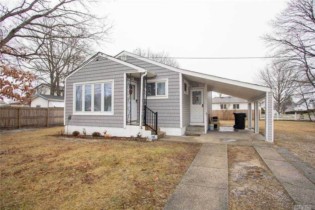 1423 Brentwood Road - Photo 1
