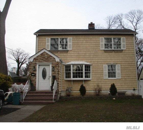 22 Woodside Avenue - Photo 1