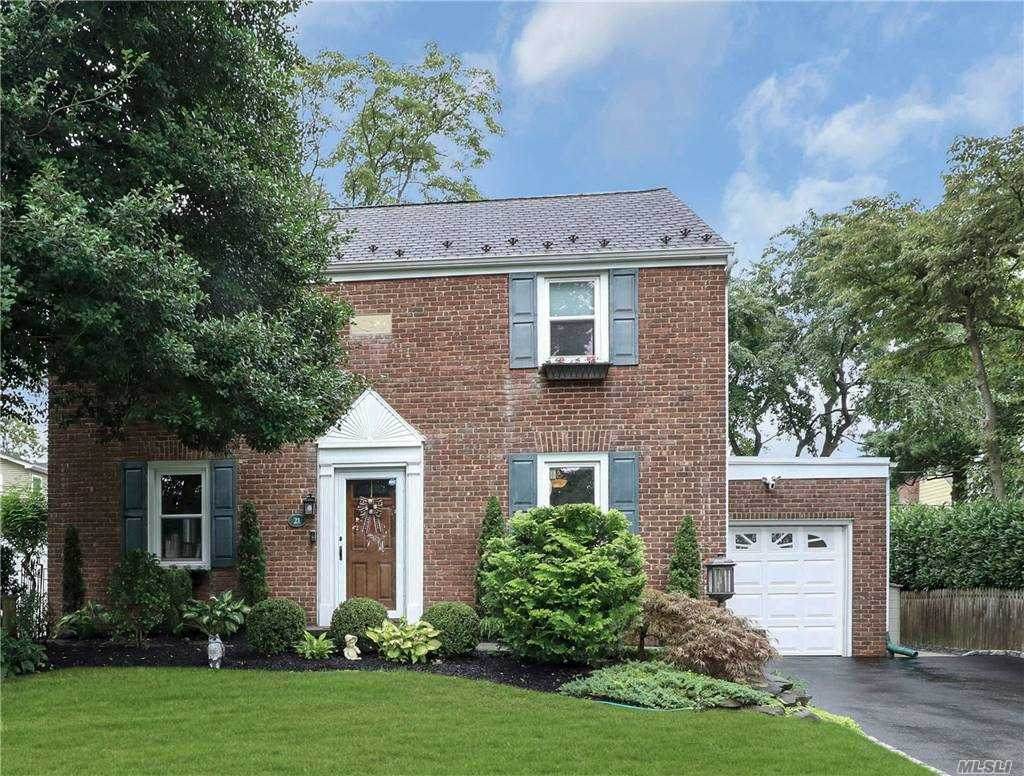 21 Normandy Lane - Photo 1
