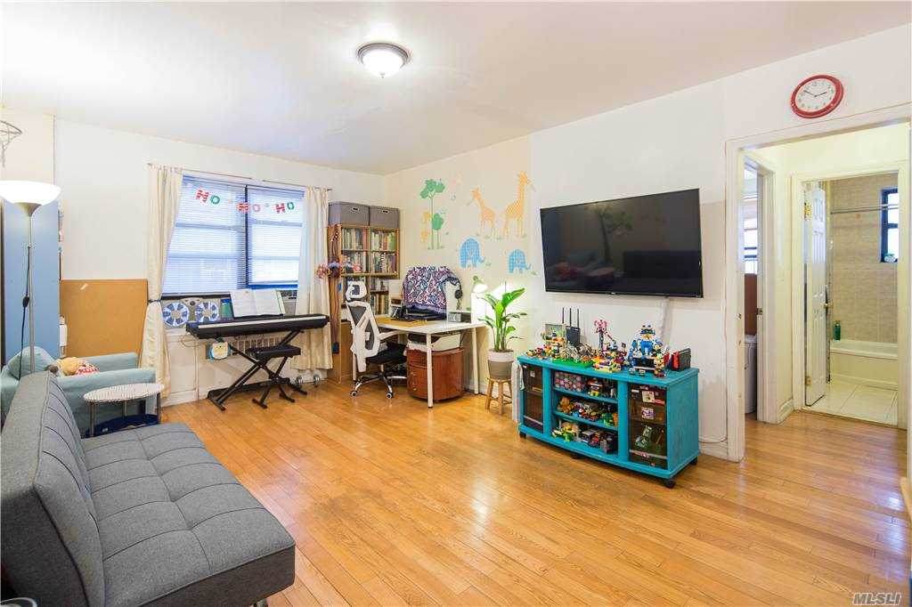 44-16 Macnish Street - Photo 1