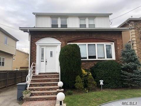 472 Bayview Avenue - Photo 1