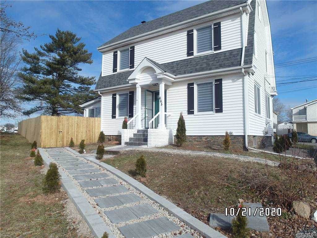 185 Escanaba Avenue - Photo 1