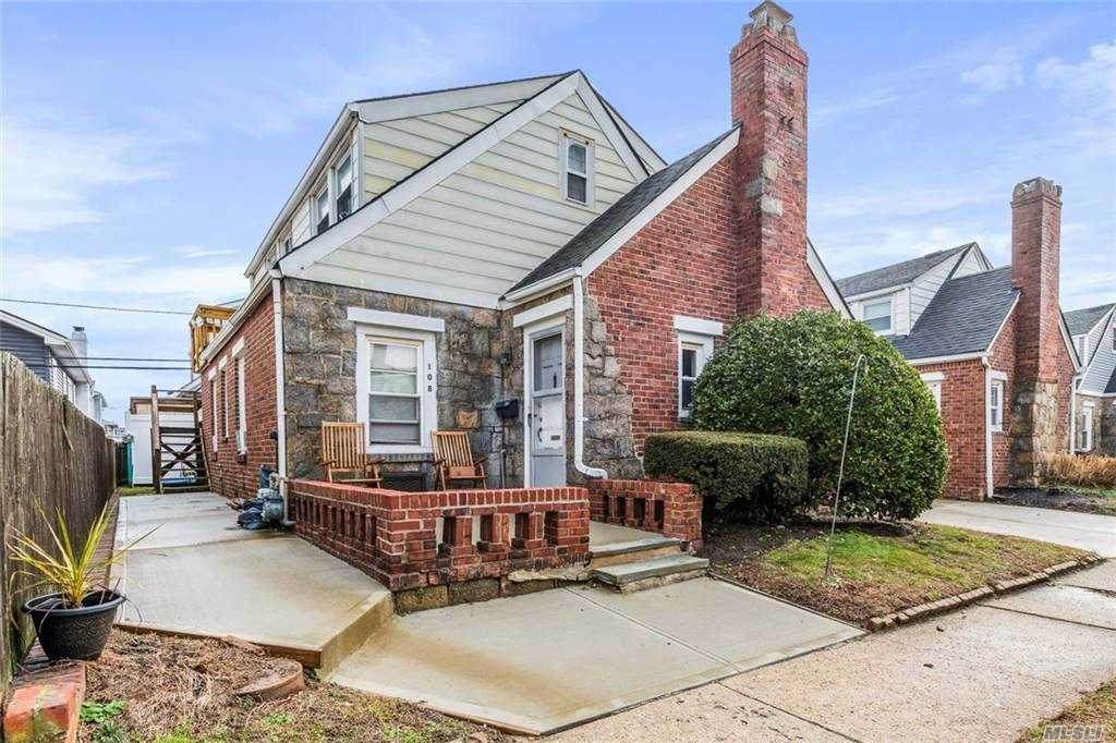 108 Atlantic Avenue - Photo 1