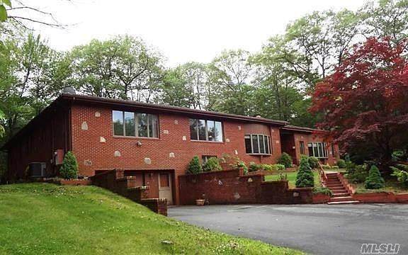 27 Lake Shore S - Photo 1