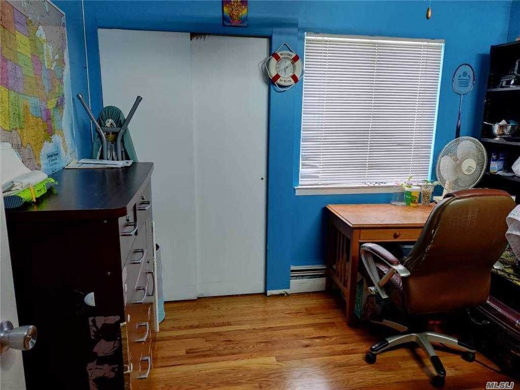 47 Roosevelt Avenue - Photo 1
