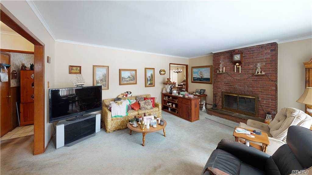 65 Virginia Avenue - Photo 1