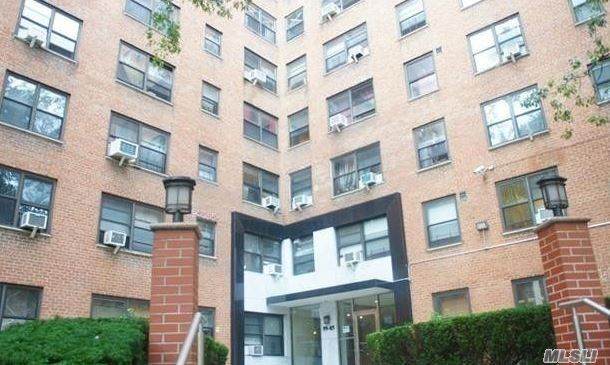 9905 63rd Drive - Photo 1