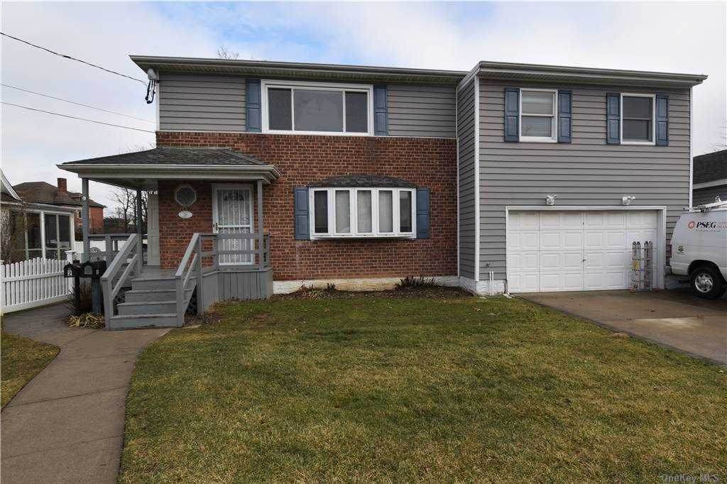 38 Spencer Avenue - Photo 1