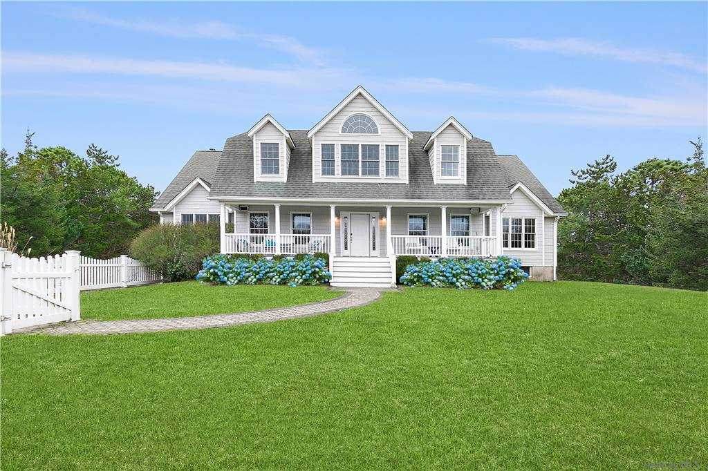 6 Bay Meadow Ln - Photo 1