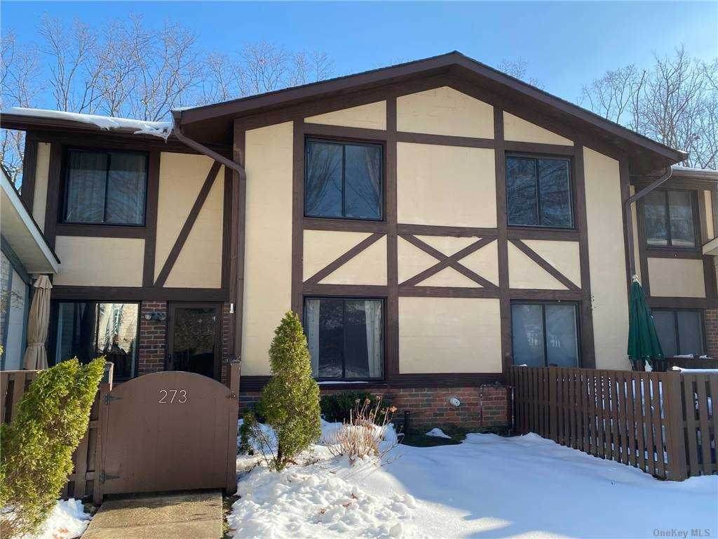 273 Sagamore Hills Drive - Photo 1