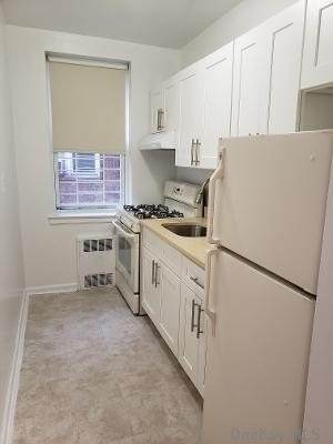 102-55 67 Drive - Photo 1
