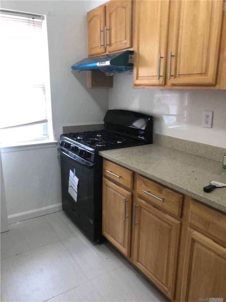 10533 Otis Ave - Photo 1
