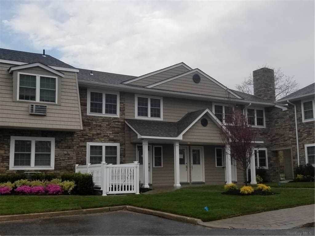 100 Terrace - Photo 1