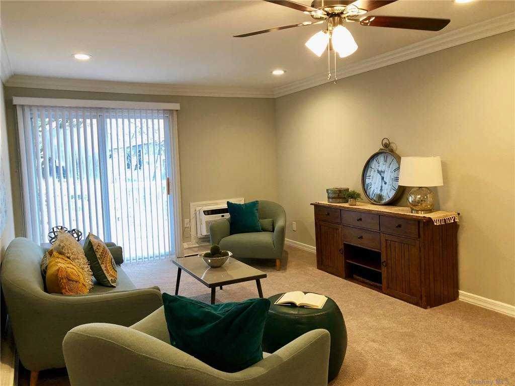 100 Terrace - Photo 1