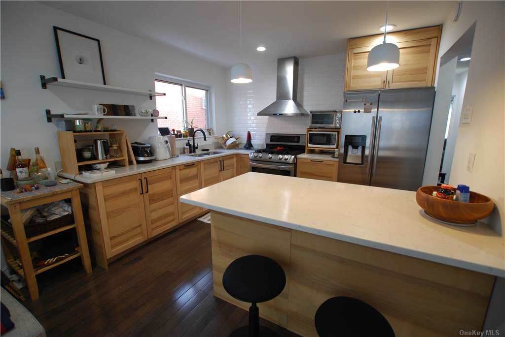 214-12 40 Avenue - Photo 1