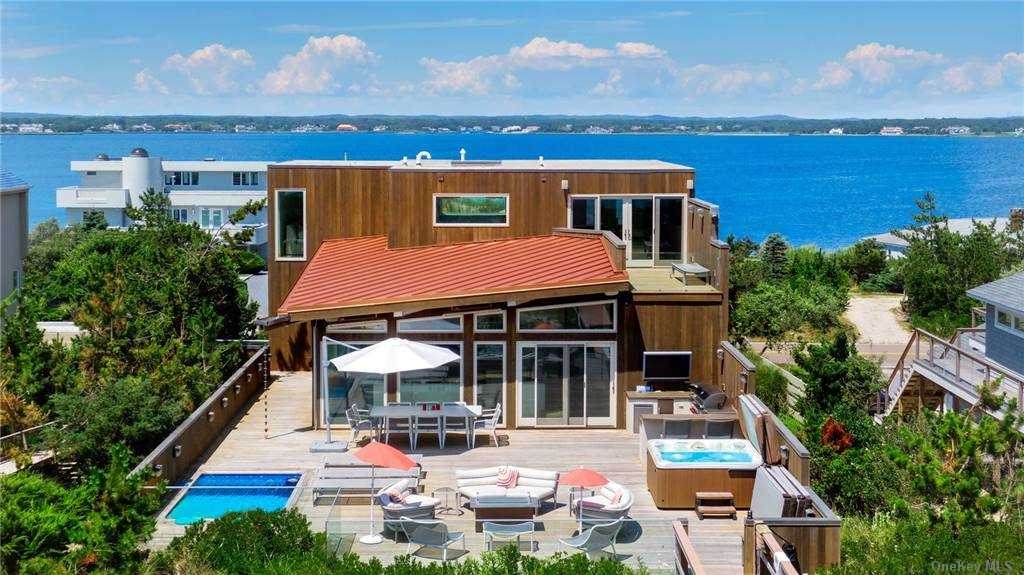 519 Dune Road - Photo 1