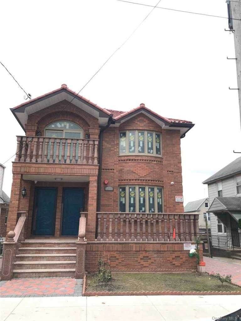 147-16 Beech Avenue - Photo 1