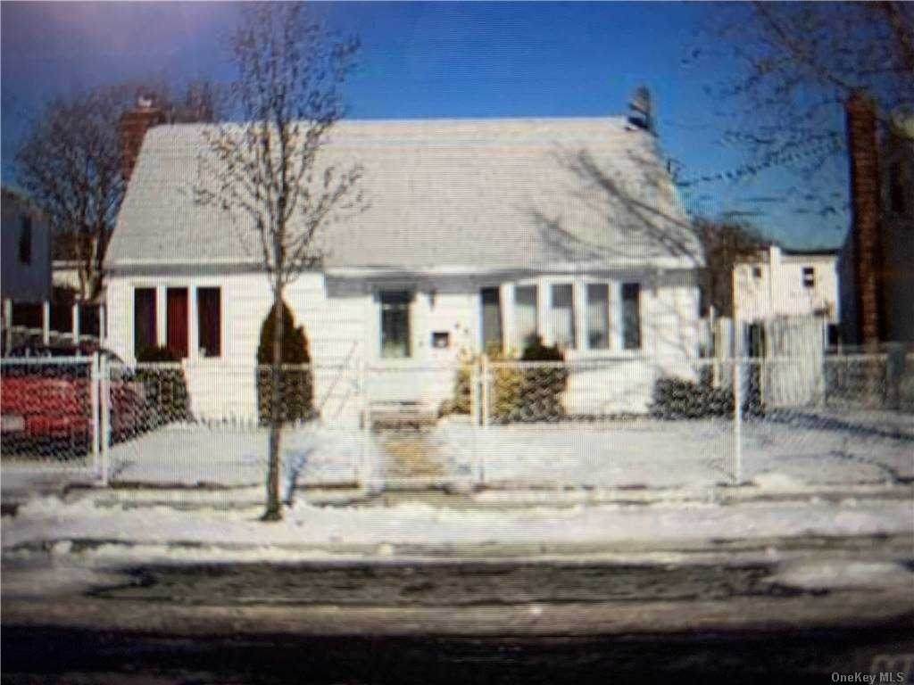 45 Lillian Avenue - Photo 1
