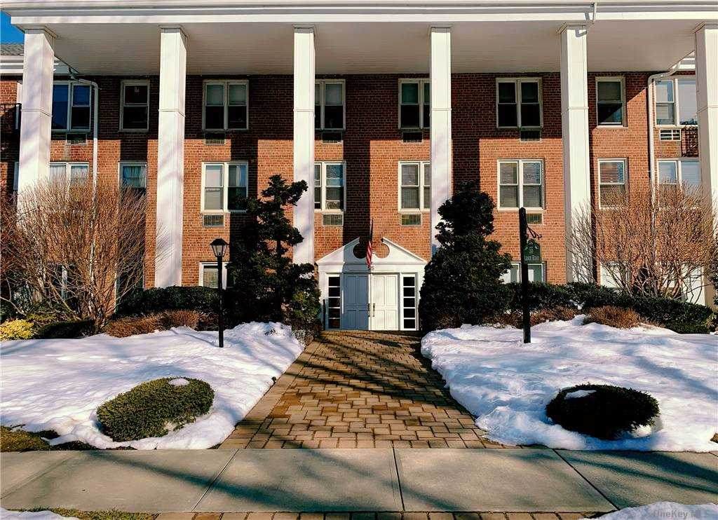 55 Lenox Road - Photo 1