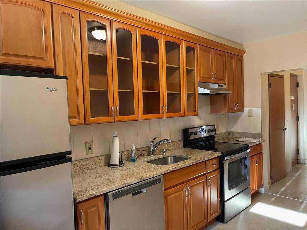 98 Middle Neck Road - Photo 1