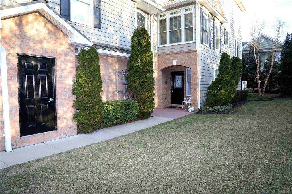 428 Trotting Lane - Photo 1