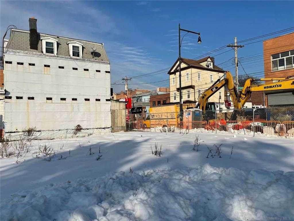 21-06 College Point Boulevard - Photo 1