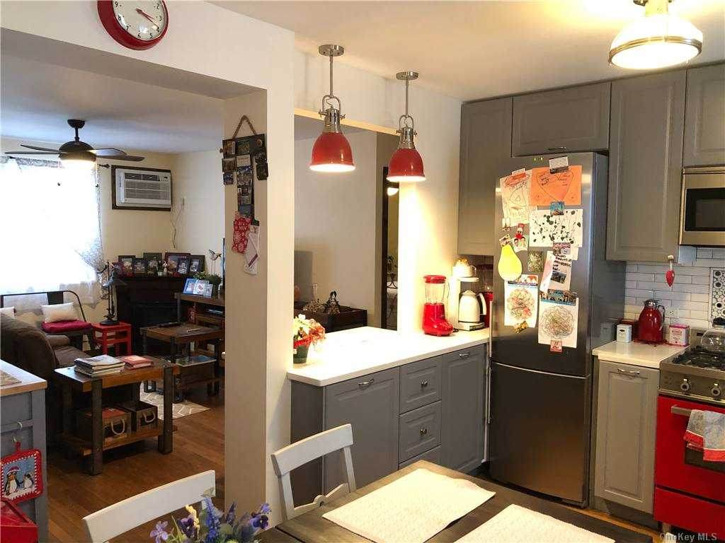 67-75 136 Street - Photo 1