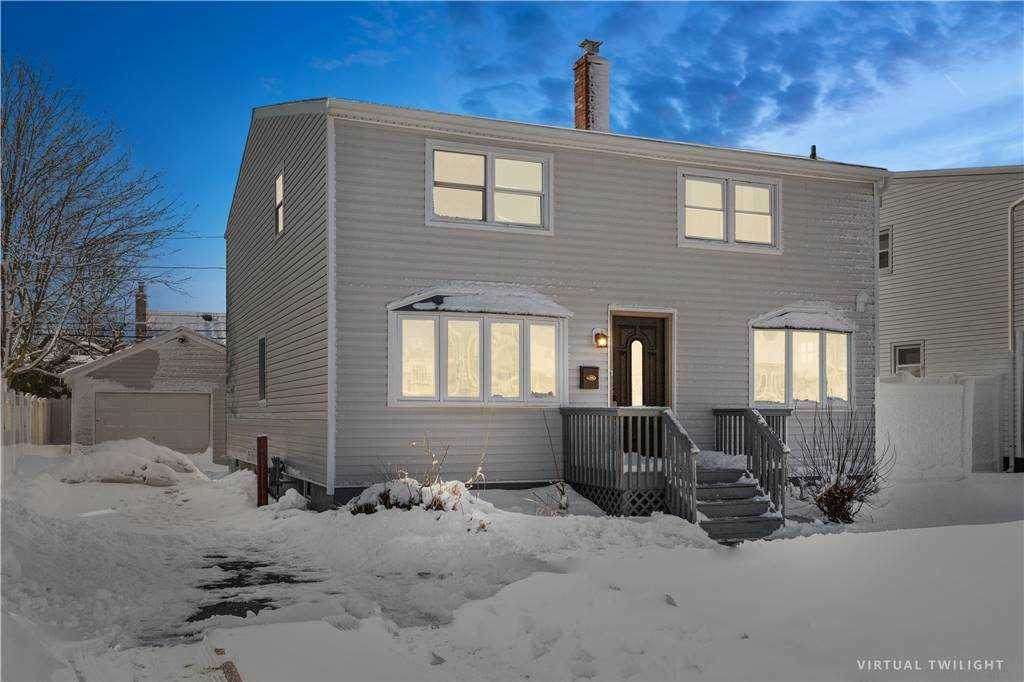 439 Deauville Parkway - Photo 1