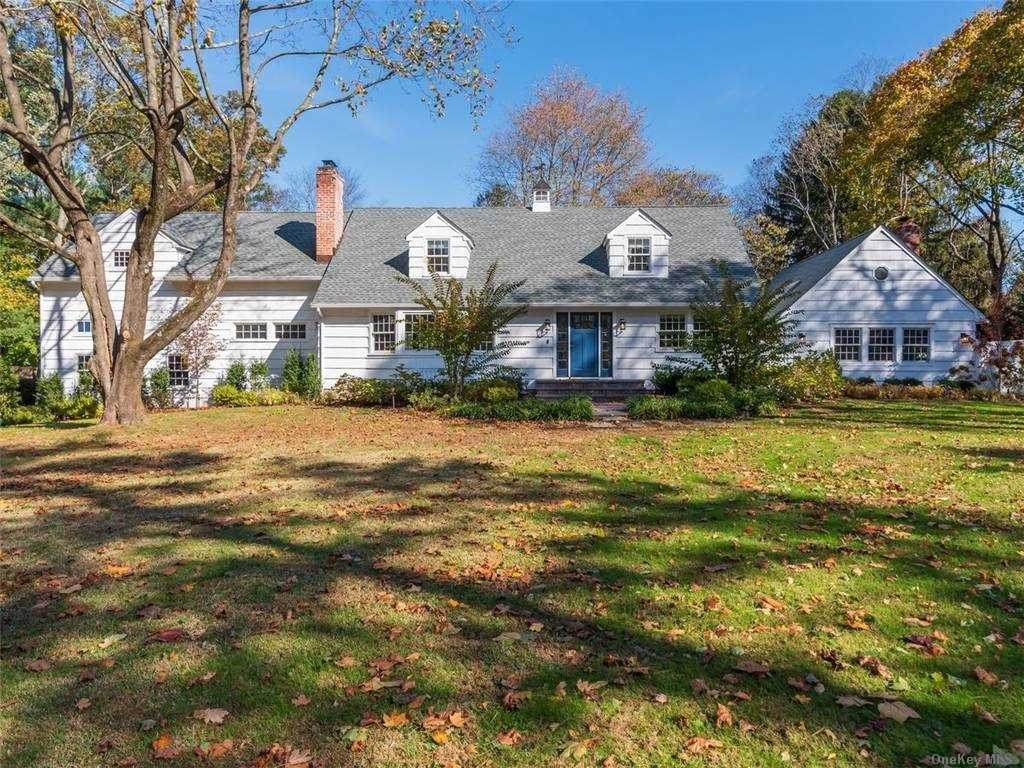 200 Piping Rock Road - Photo 1