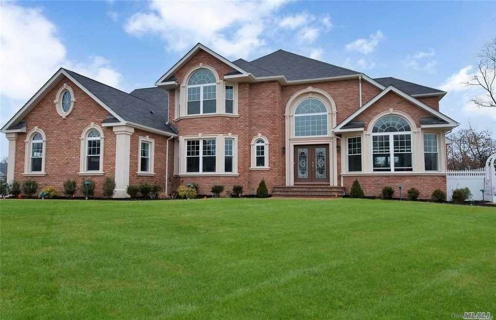 17 Southview Circle - Photo 1