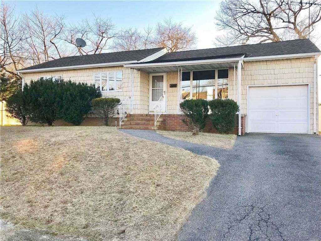 22 Eddie Avenue - Photo 1