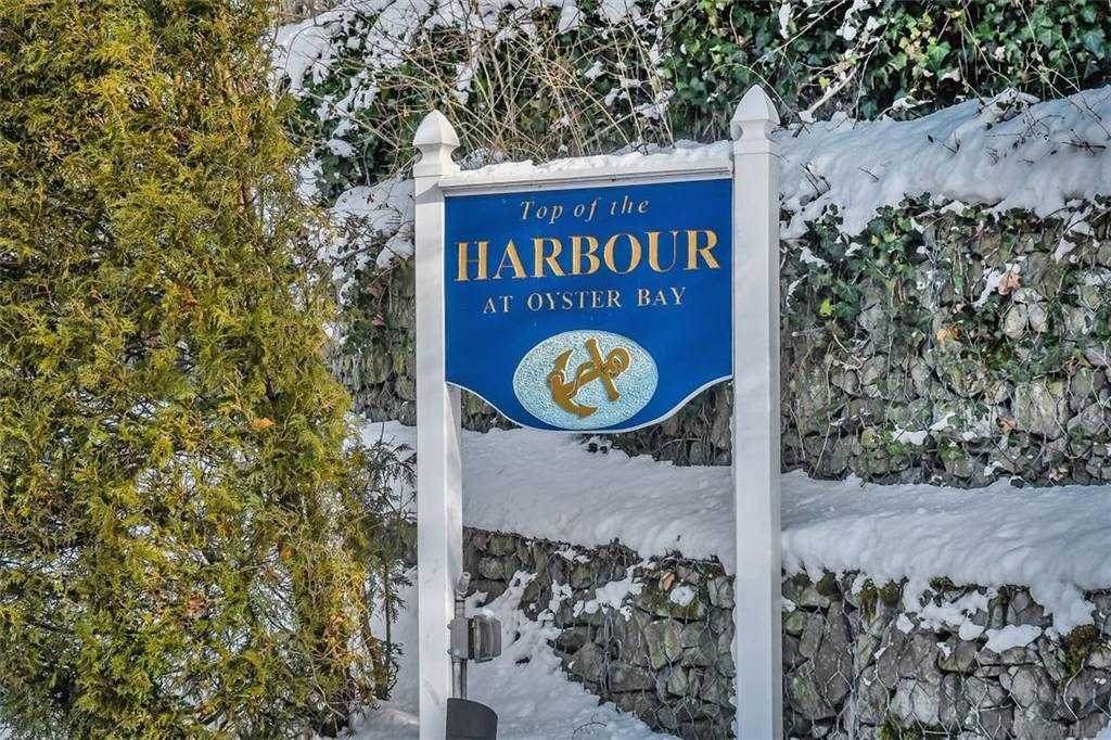 10 Harbour Lane - Photo 1