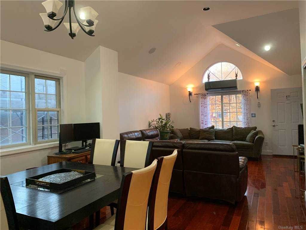 170-26 Cedarcroft Road - Photo 1