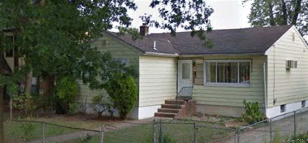140 Harvard Street - Photo 1