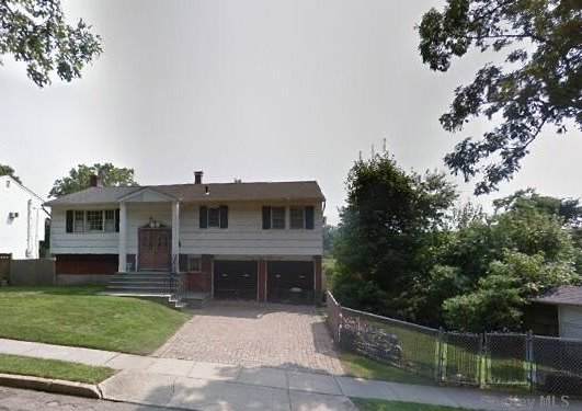 28 Sally Lane - Photo 1
