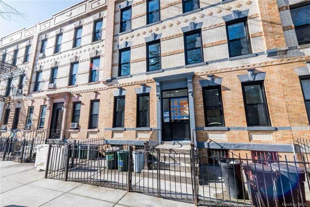 34-10 42nd Street - Photo 1