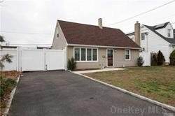 1402 Harding Street - Photo 1