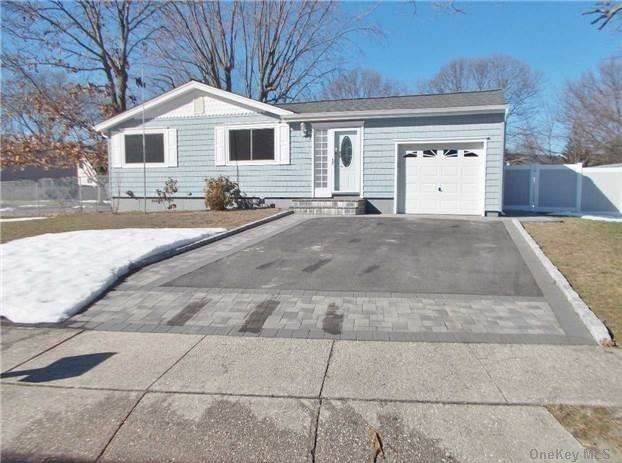 34 Riviera Drive - Photo 1