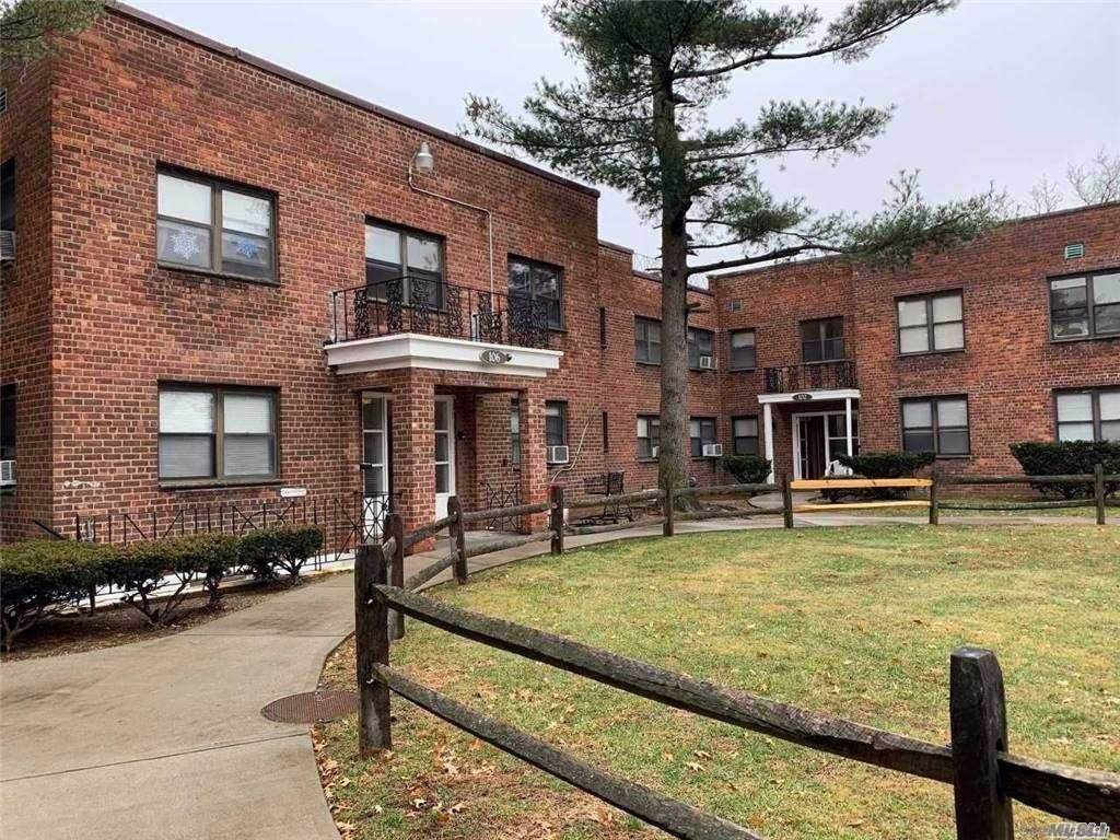 100 Division - Photo 1
