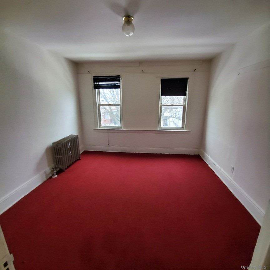 150-20 115th Road - Photo 1