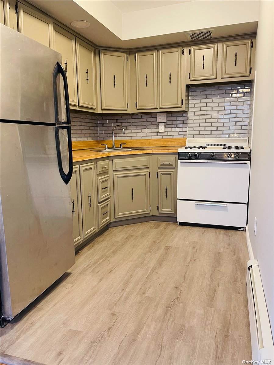 240-31 68th Avenue - Photo 1