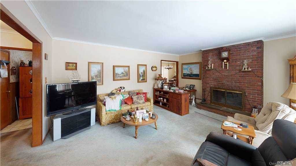 65 Virginia Avenue - Photo 1