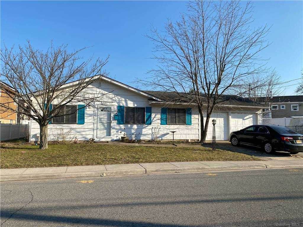 3661 Oceanside Road - Photo 1