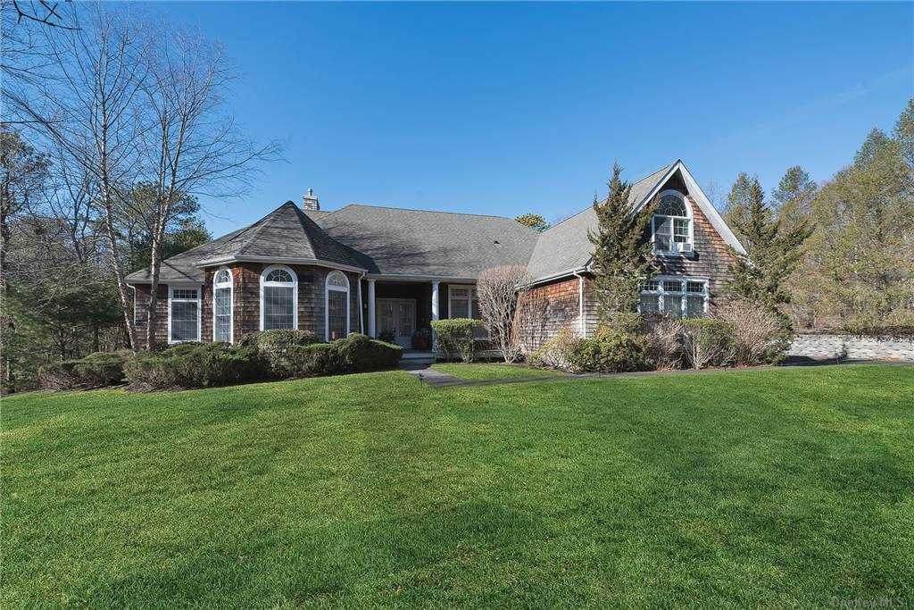21 Corbett Drive - Photo 1