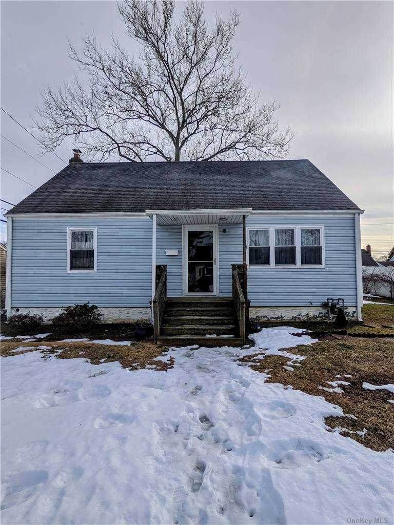 11 Ford Drive North - Photo 1