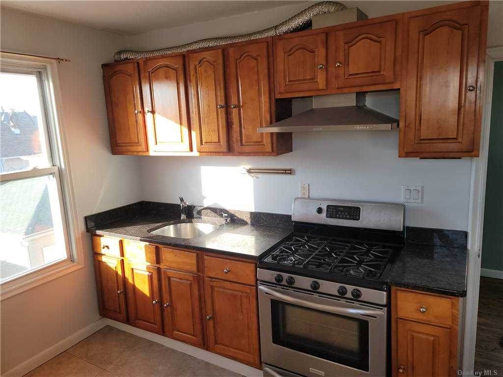 133-48 116th Street - Photo 1