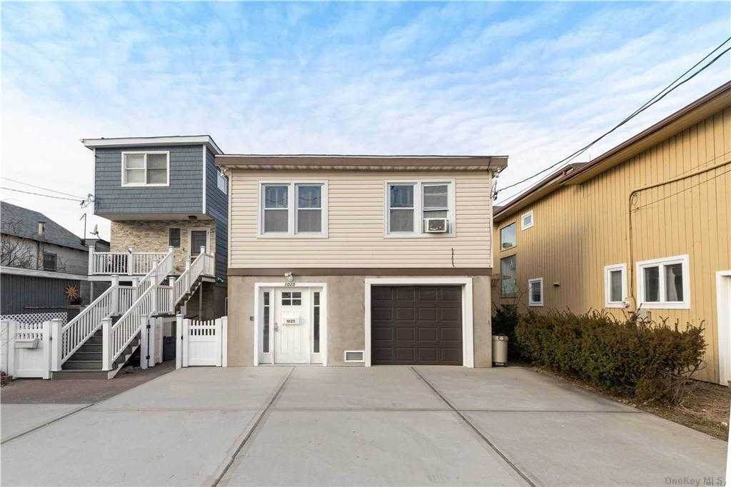 1025 Park Avenue - Photo 1
