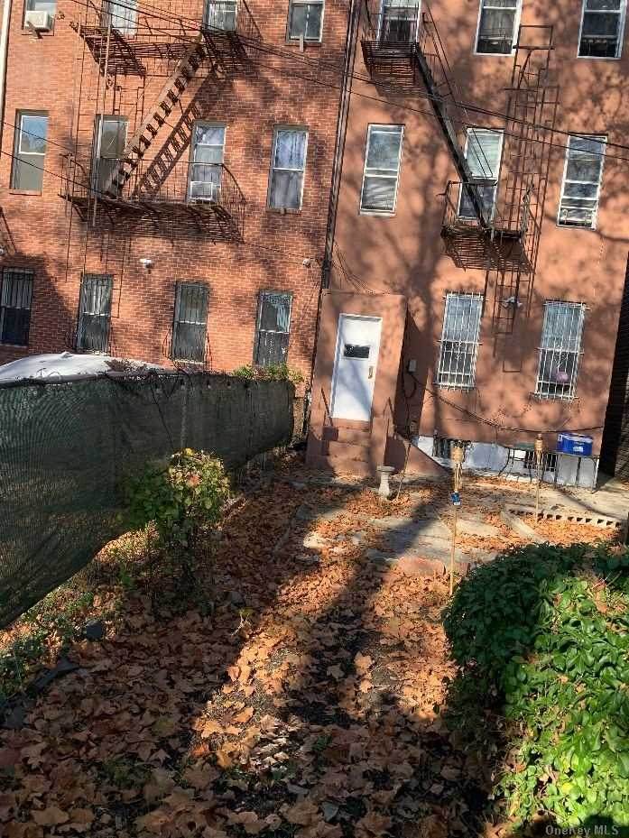 236 Hull Street - Photo 1